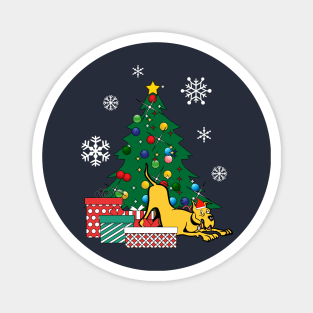 Marmaduke Around The Christmas Tree Magnet